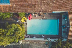 Hotels in Pons